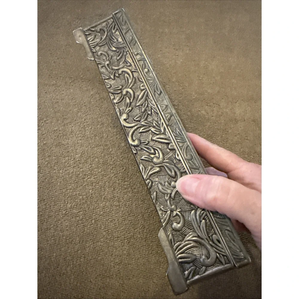 Vintage Godinger Victorian style Silver Plated jewelry box 9